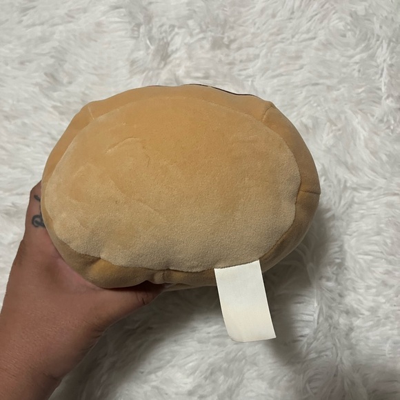 Original Squishmallows DEJA the CHOCOLATE SPRINKLE DONUT 8" PLUSH - Picture 5 of 7